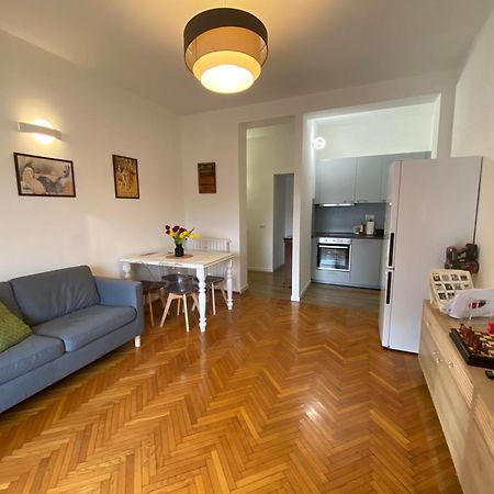 Daniela'S Spazioso Appartamento Ai Navigli Milão Exterior foto