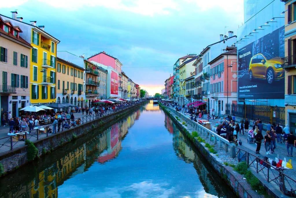 Daniela'S Spazioso Appartamento Ai Navigli Milão Exterior foto