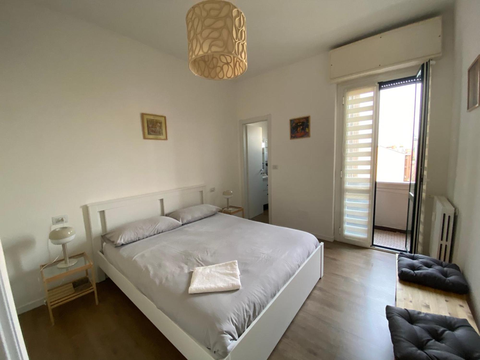 Daniela'S Spazioso Appartamento Ai Navigli Milão Exterior foto